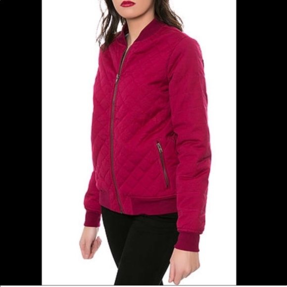 RVCA women’s mason quilted jacket in red - Picture 2 of 4